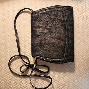 ✨️VINTAGE ✨️ Frenchy of California  - pre-owned cross body bag